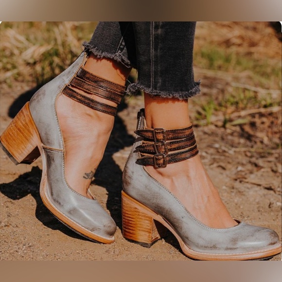 Freebird by Steven Shoes - NEW Never Worn 🔥🔥 Freebird by Steven Randi Mary Jane Multi Smoke - 9